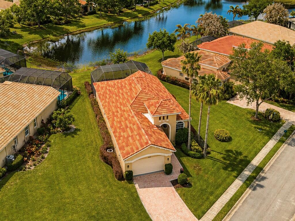 7327 Bob O Link Way Property Photo 1