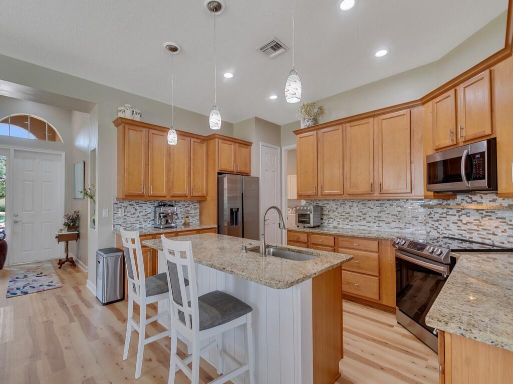 7327 Bob O Link Way Property Photo 7