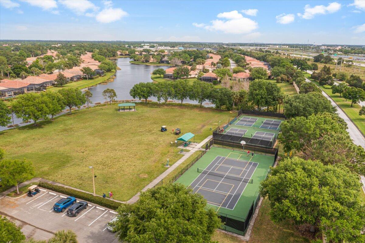 7327 Bob O Link Way Property Photo 45