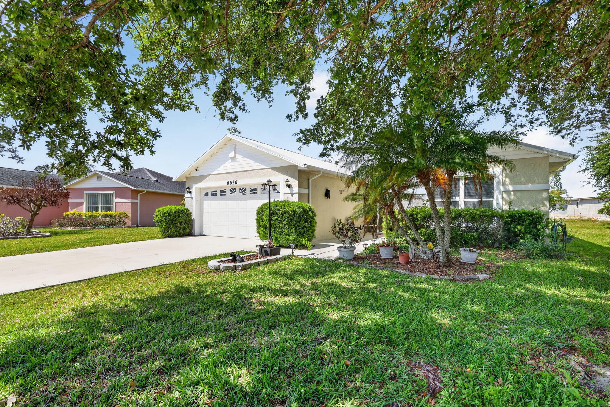6656 Picante Circle Property Photo 3