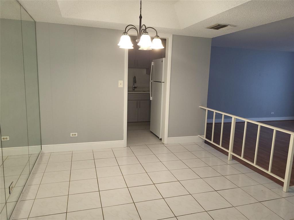 3720 Inverrary Drive 2i Property Photo 11