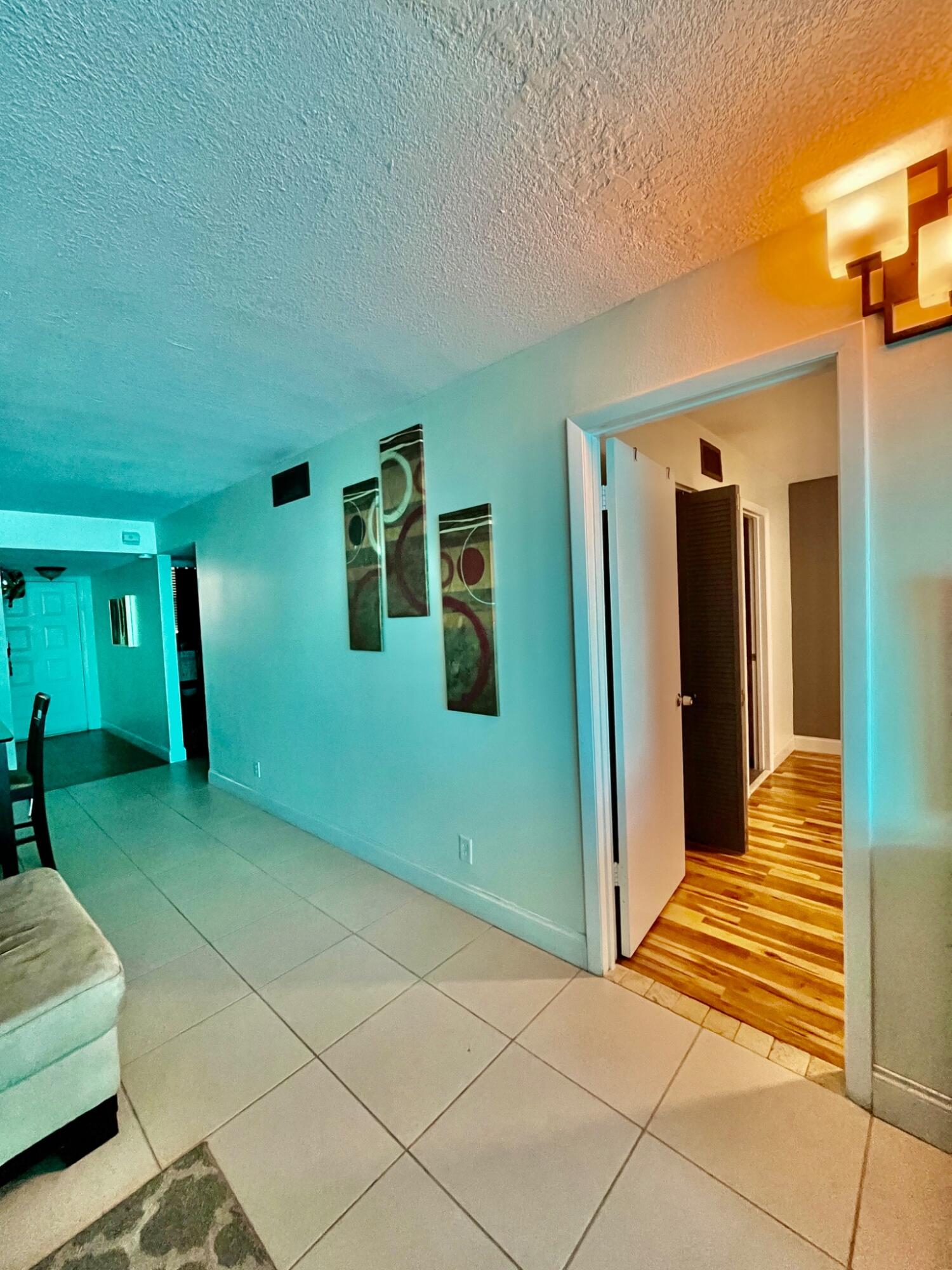 113 Lake Emerald Drive 209 Property Photo 5