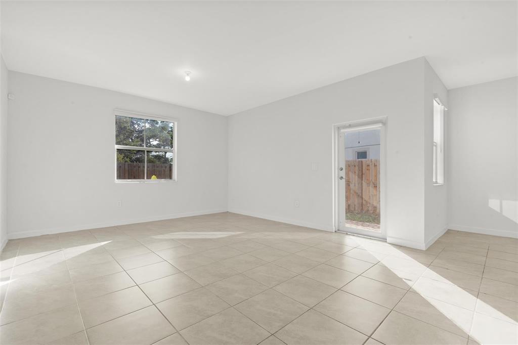 2441 Nw 131st Circle 2441 Property Photo 10