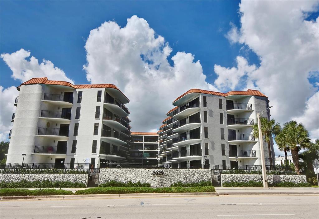 2029 N Ocean Boulevard 209 Property Photo 1