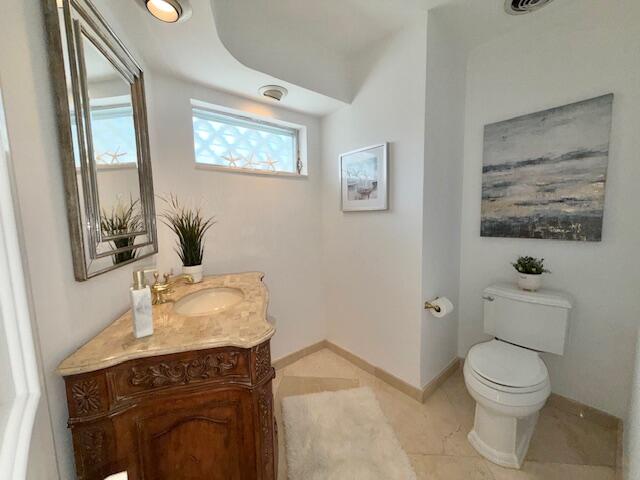 57 Cayuga Road Property Photo 23