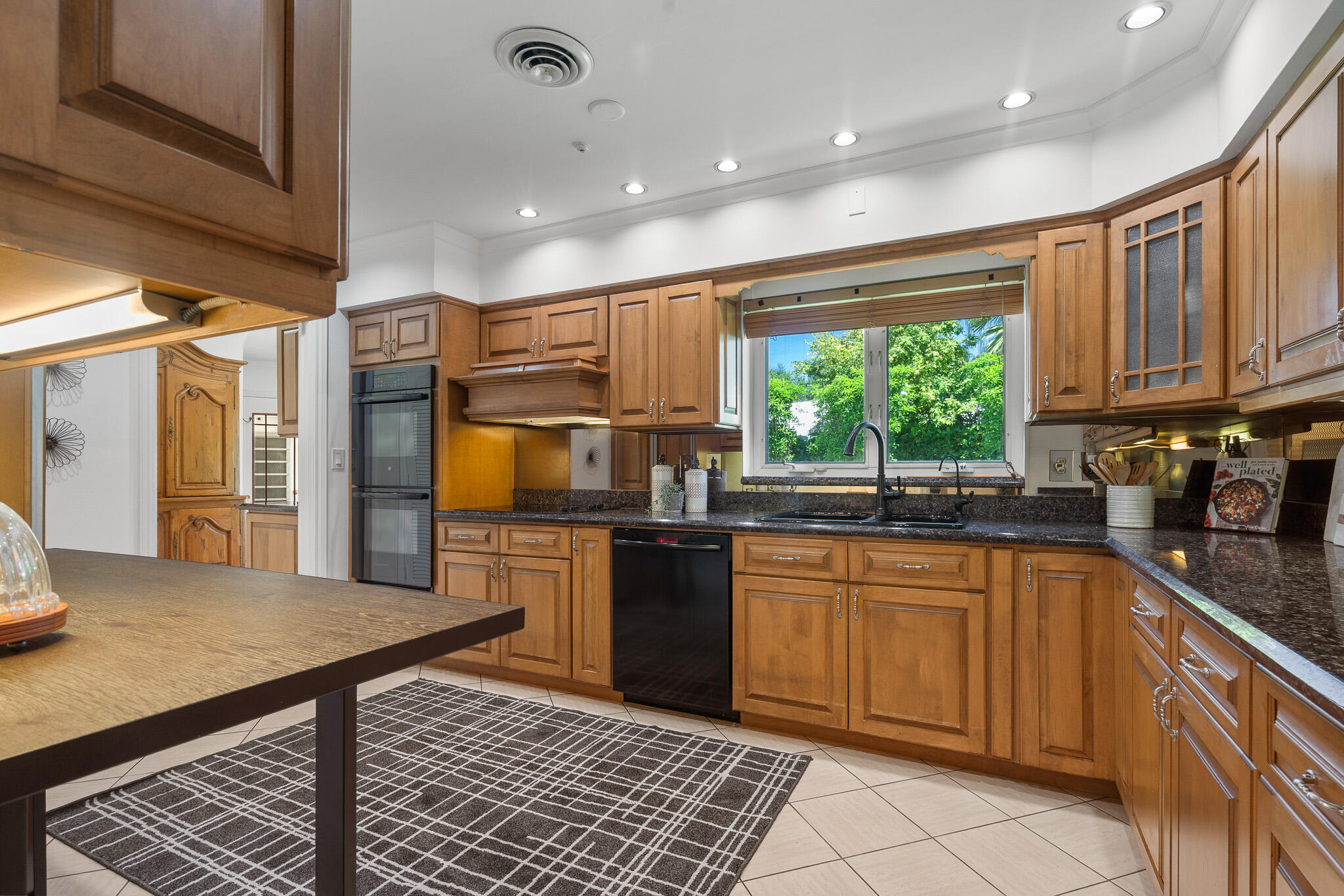 57 Cayuga Road Property Photo 39