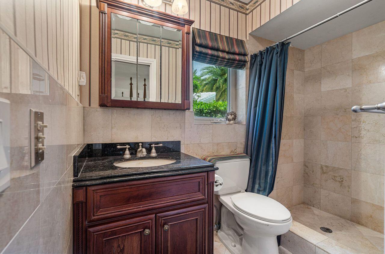 57 Cayuga Road Property Photo 47