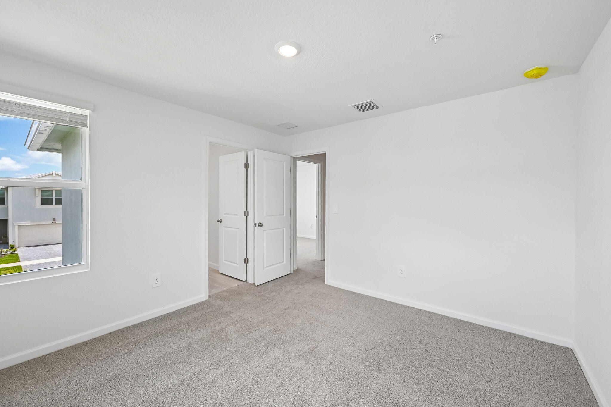 608 Salisbury Circle Property Photo 23
