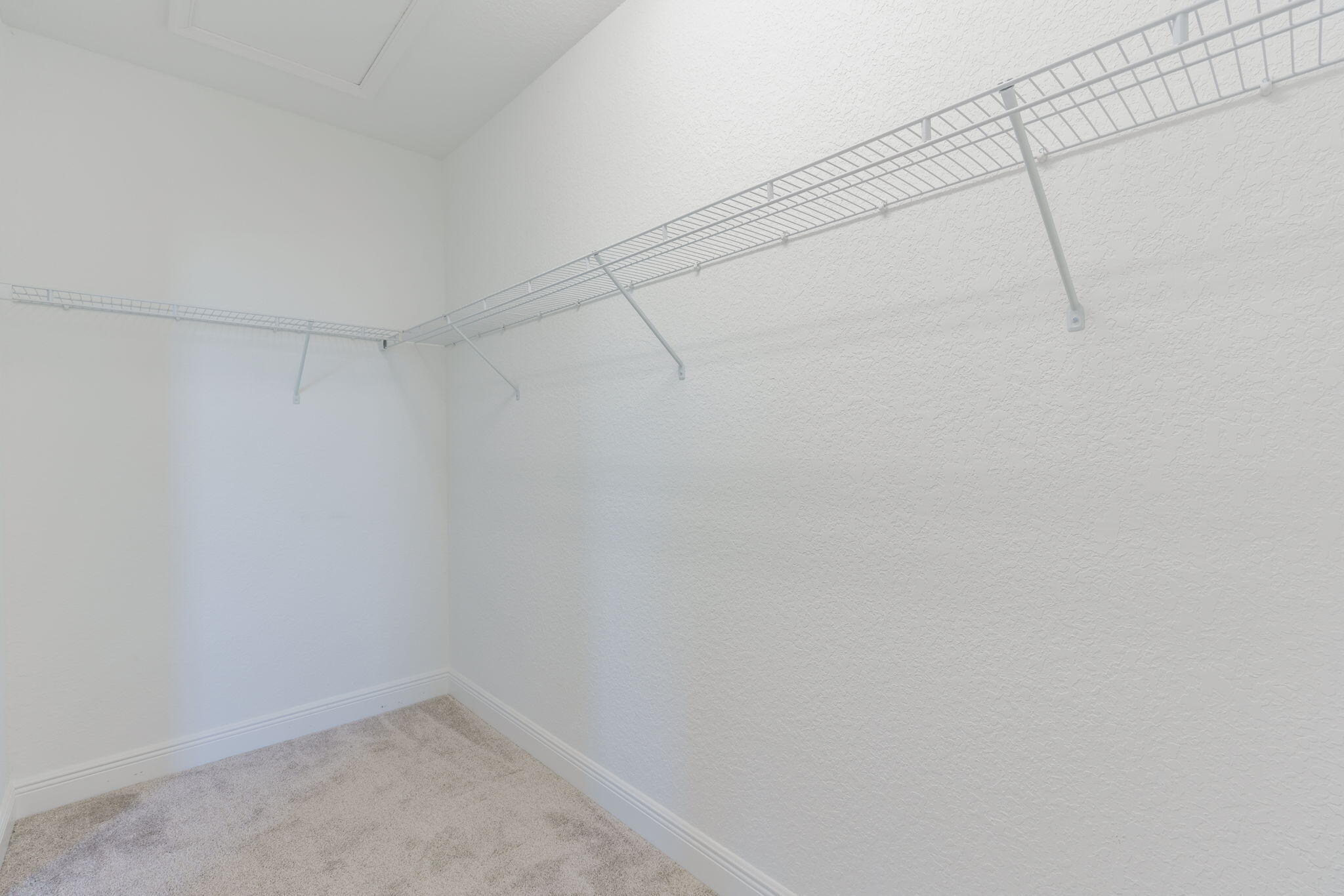 696 Ne Waters Edge Lane Property Photo 22