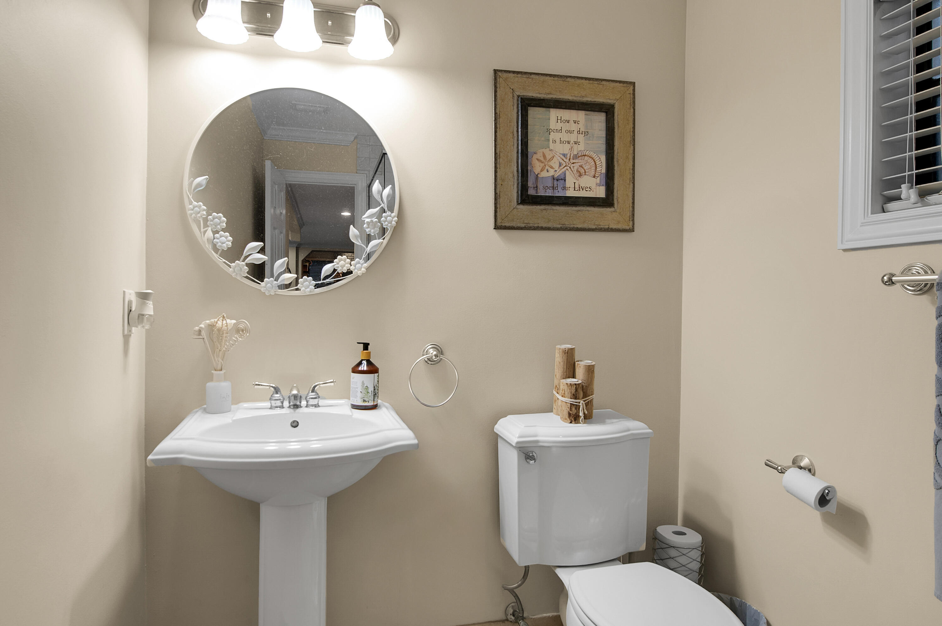 22860 Ironwedge Drive Property Photo 11