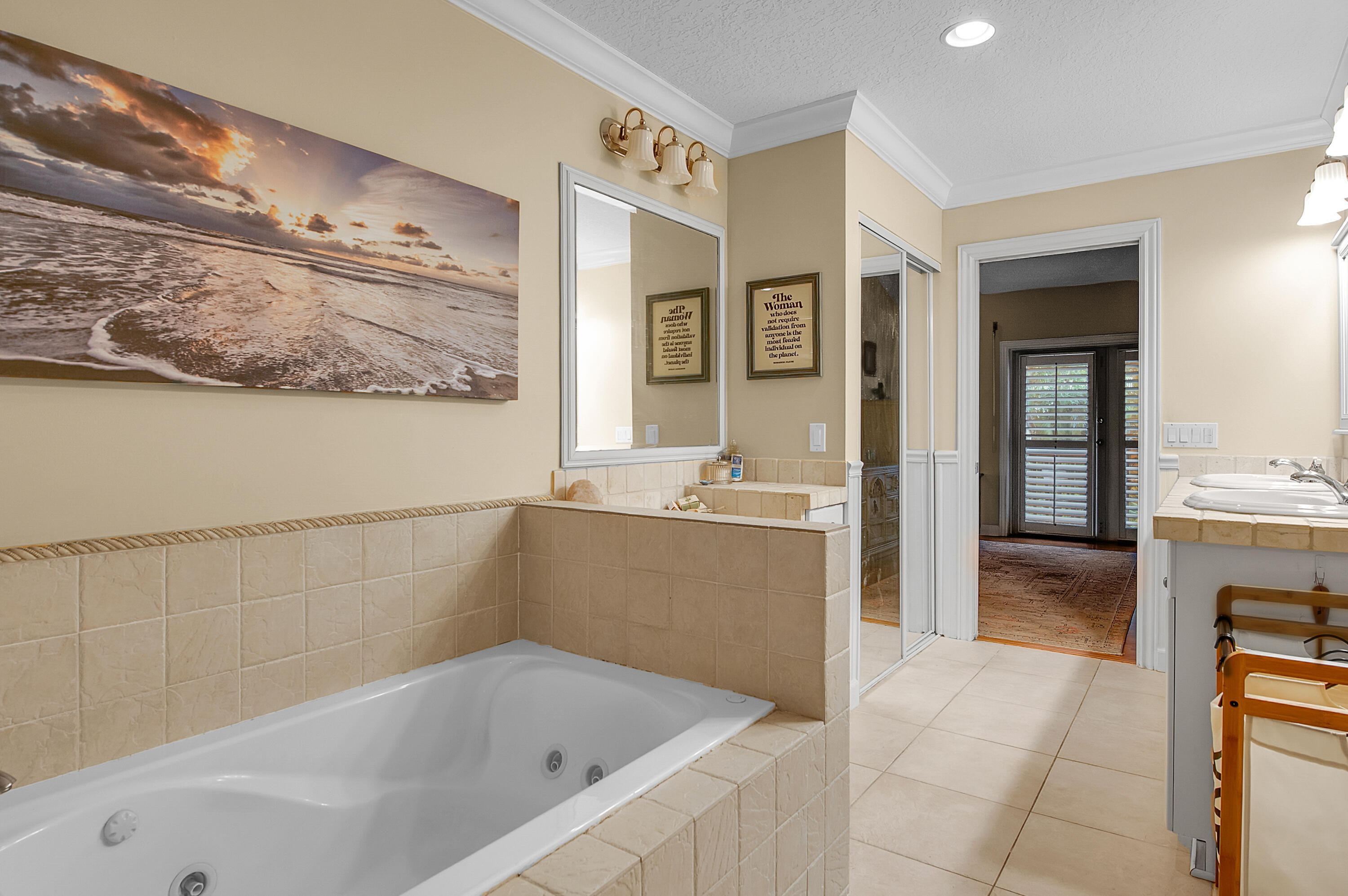 22860 Ironwedge Drive Property Photo 12