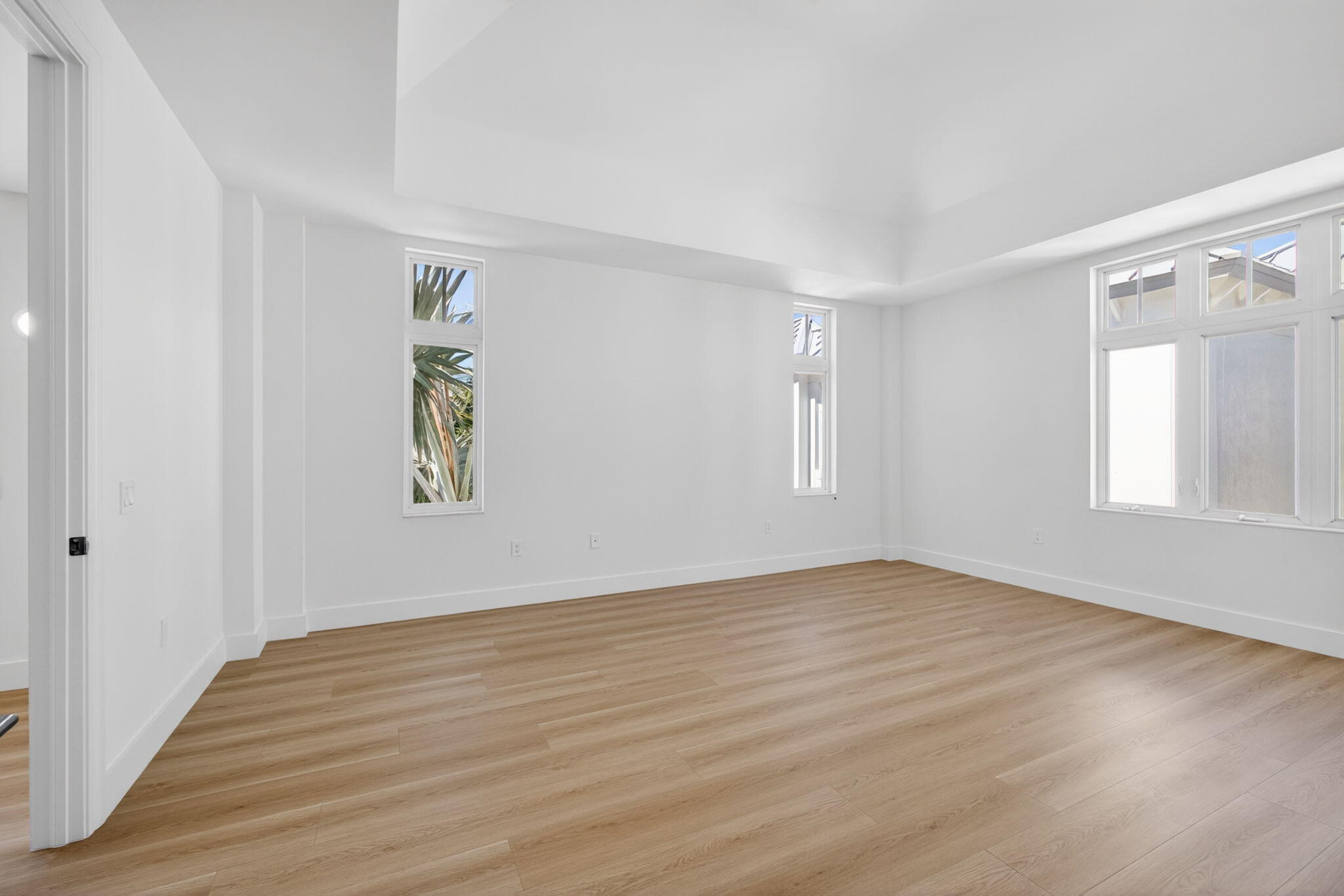 182 Lake Drive 5-301 Property Photo 32