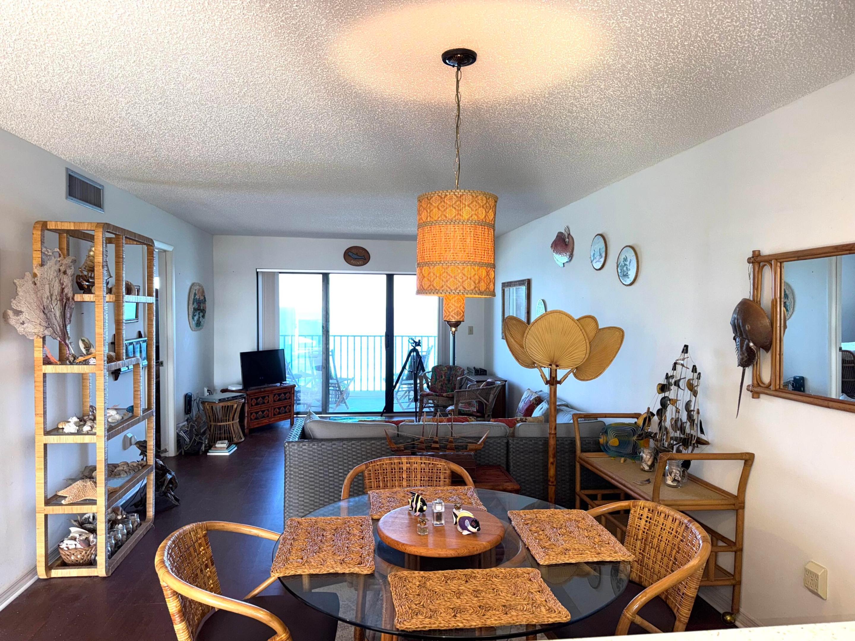7430 S Ocean Drive 818 Property Photo 8
