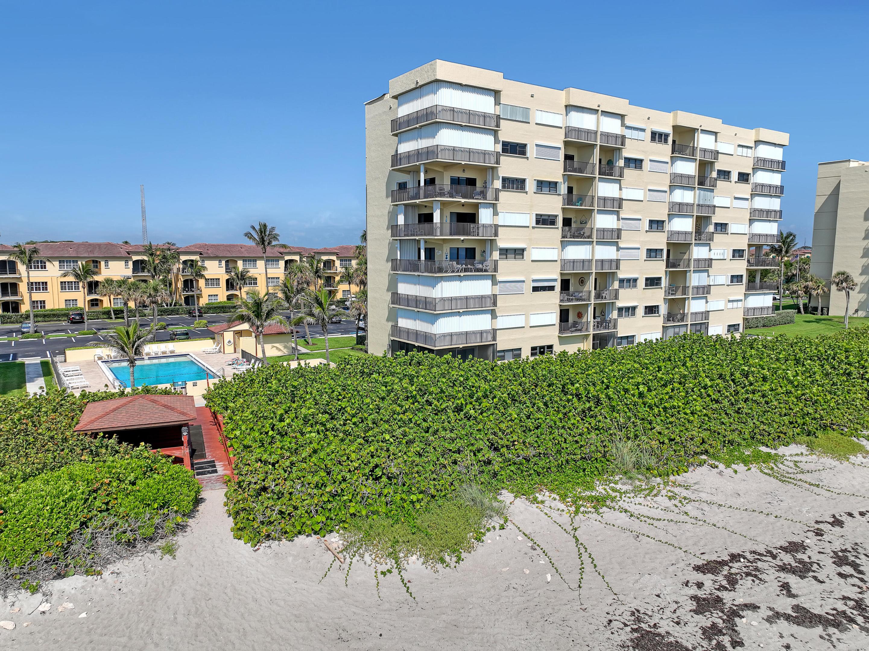 7430 S Ocean Drive 818 Property Photo 27