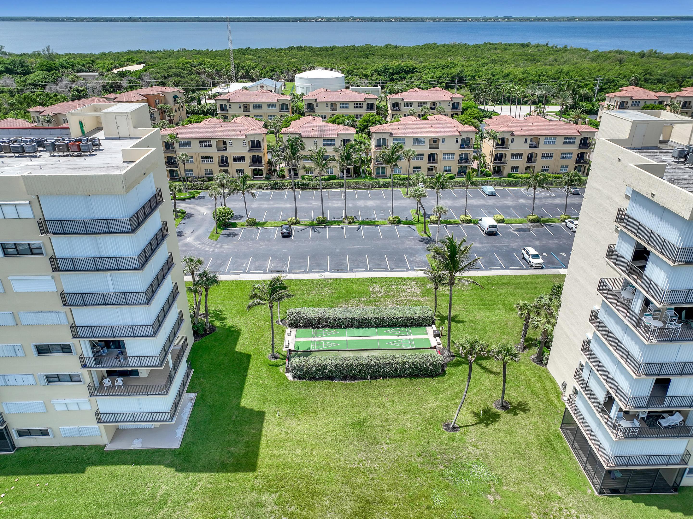 7430 S Ocean Drive 818 Property Photo 39