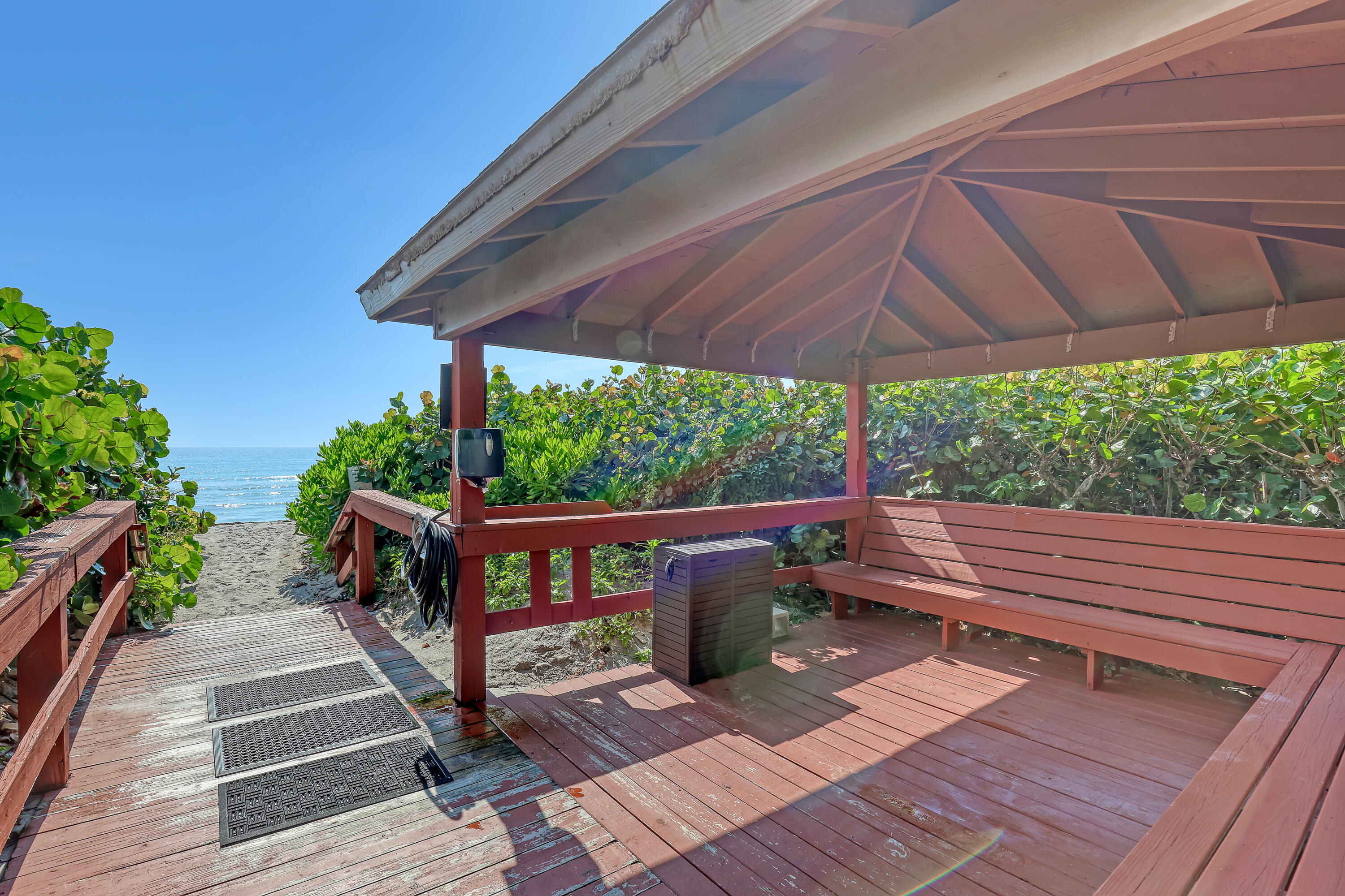7430 S Ocean Drive 818 Property Photo 43