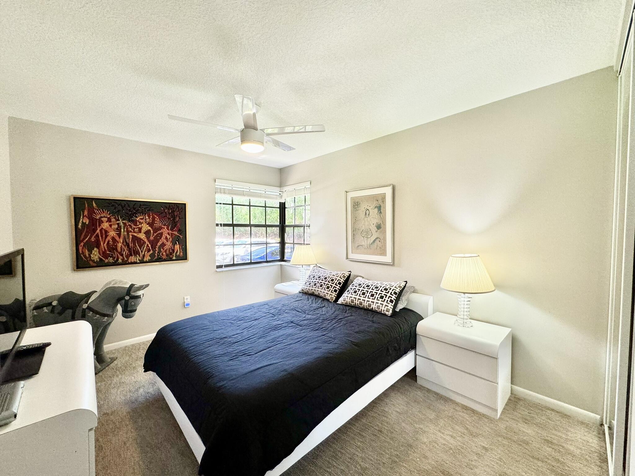5135 Floria Drive E Property Photo 26