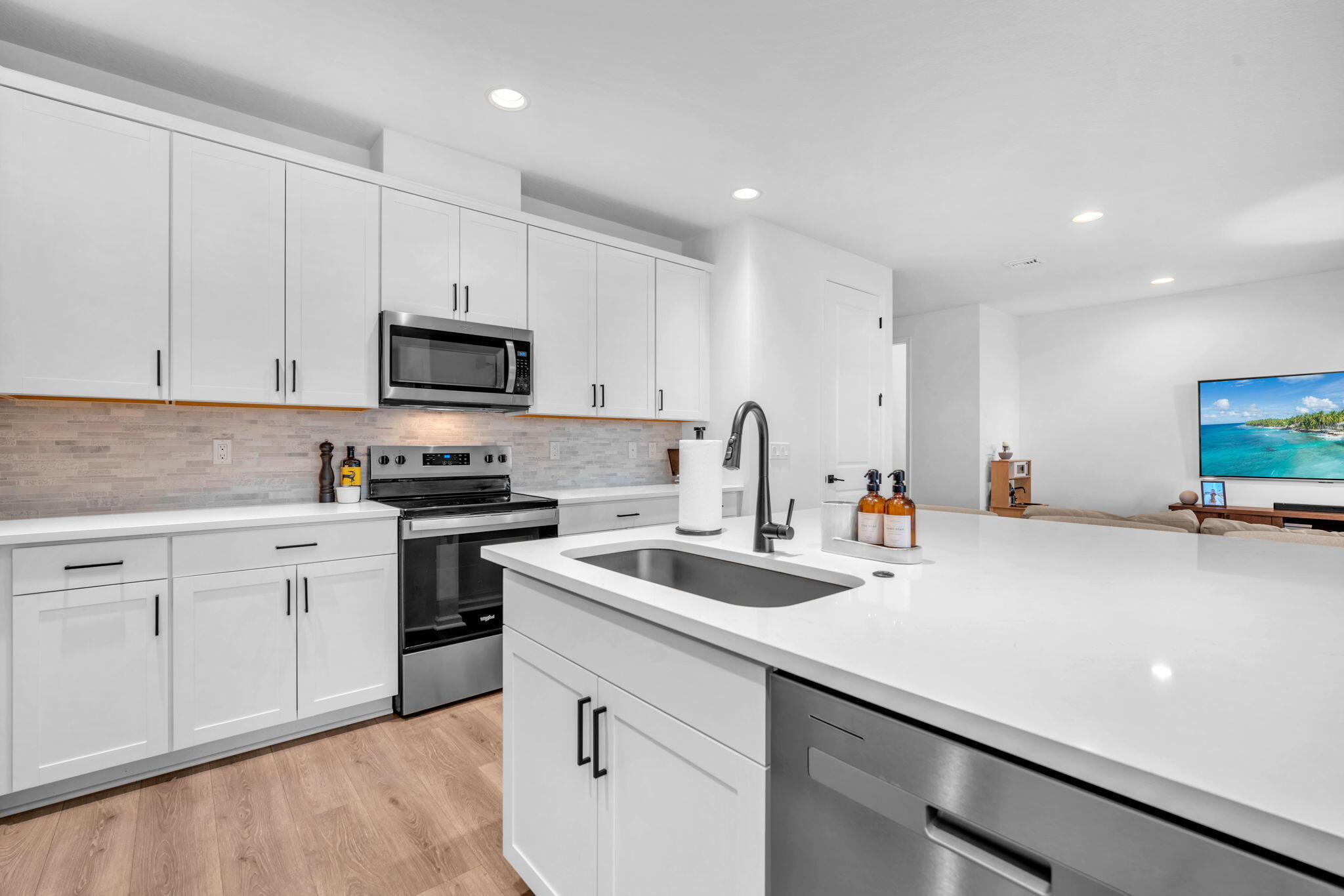 16121 Oakview Drive Property Photo 19