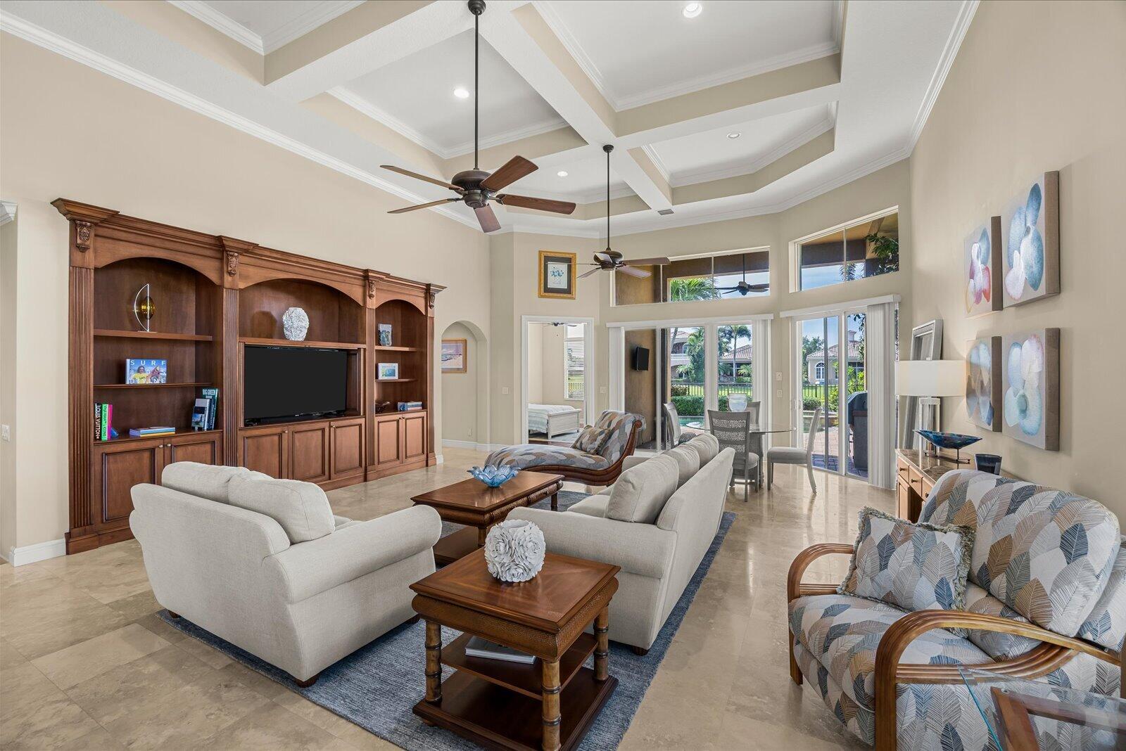116 Se Bella Strano Property Photo 9