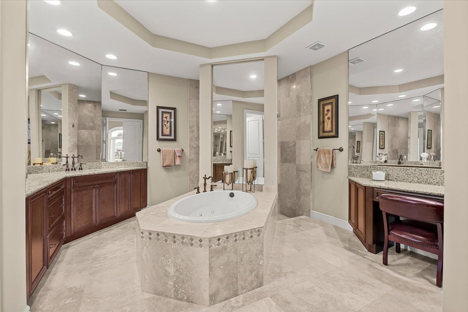 116 Se Bella Strano Property Photo 18