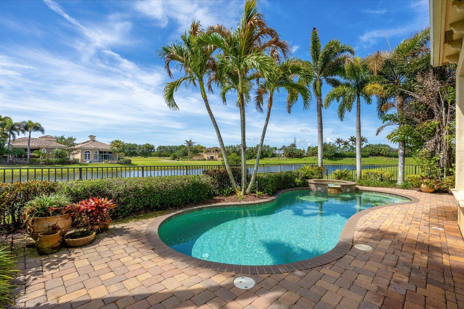 116 Se Bella Strano Property Photo 38