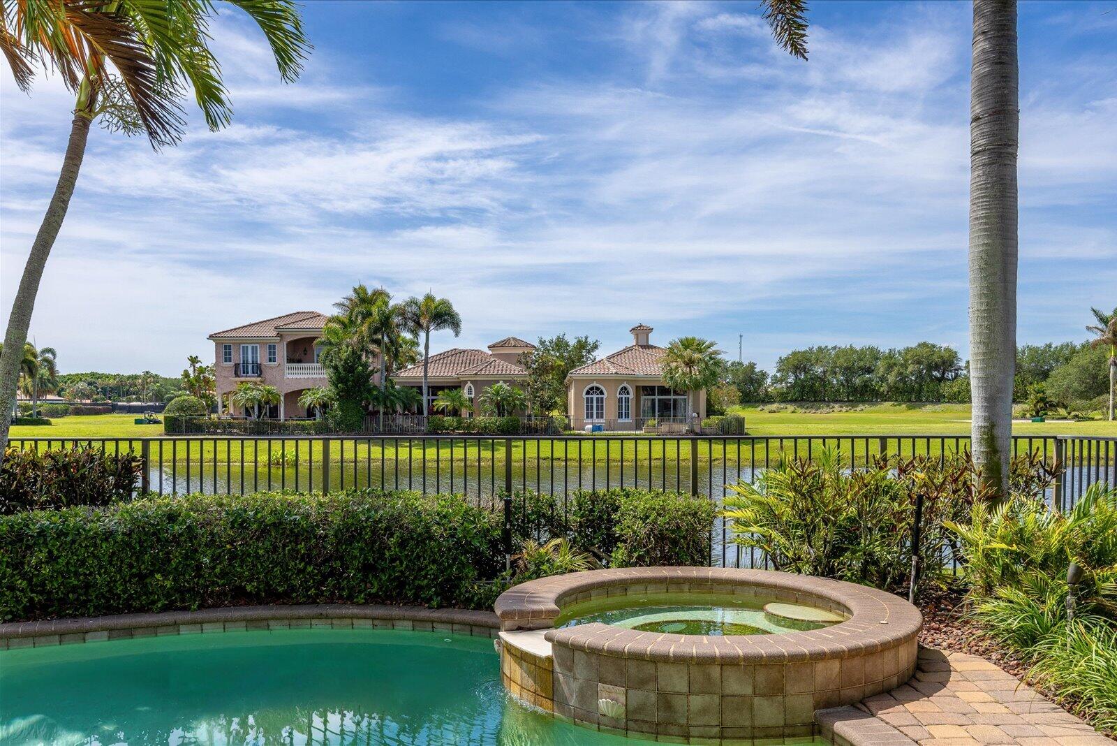 116 Se Bella Strano Property Photo 40
