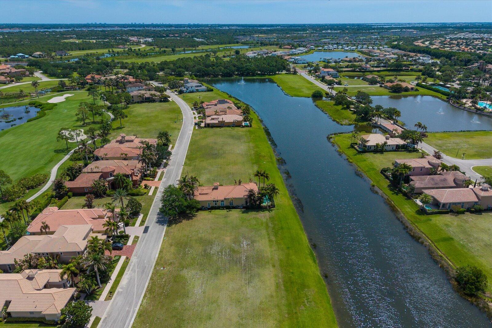 116 Se Bella Strano Property Photo 47