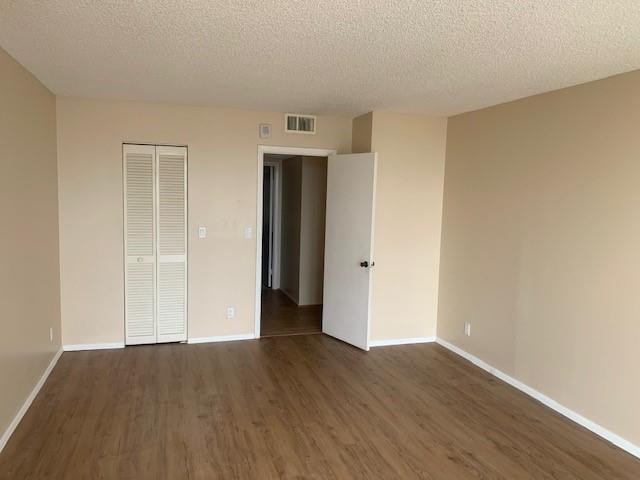 200 Leslie Drive 626 Property Photo 8