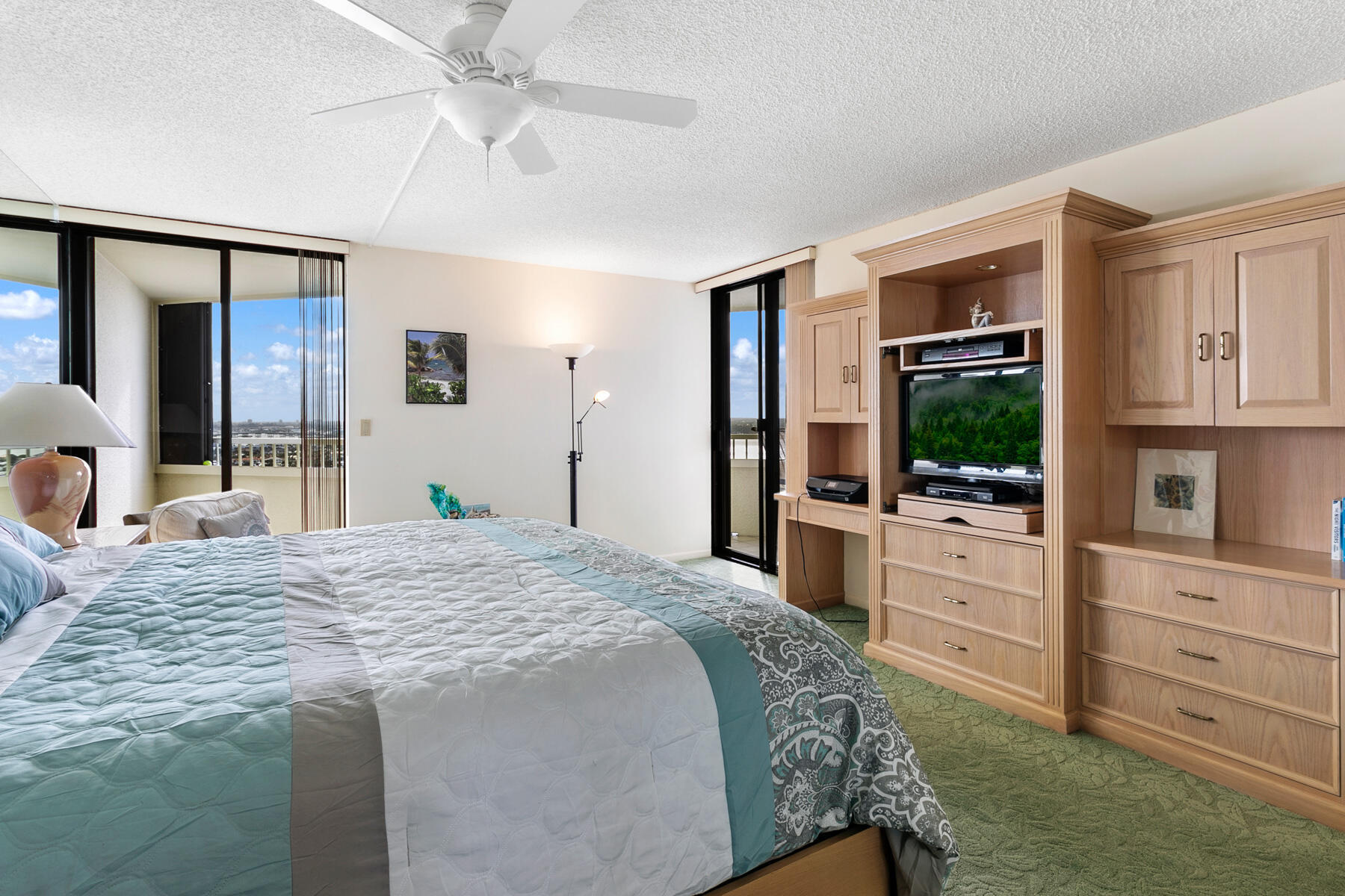 5070 N Ocean Drive 21c Property Photo 18