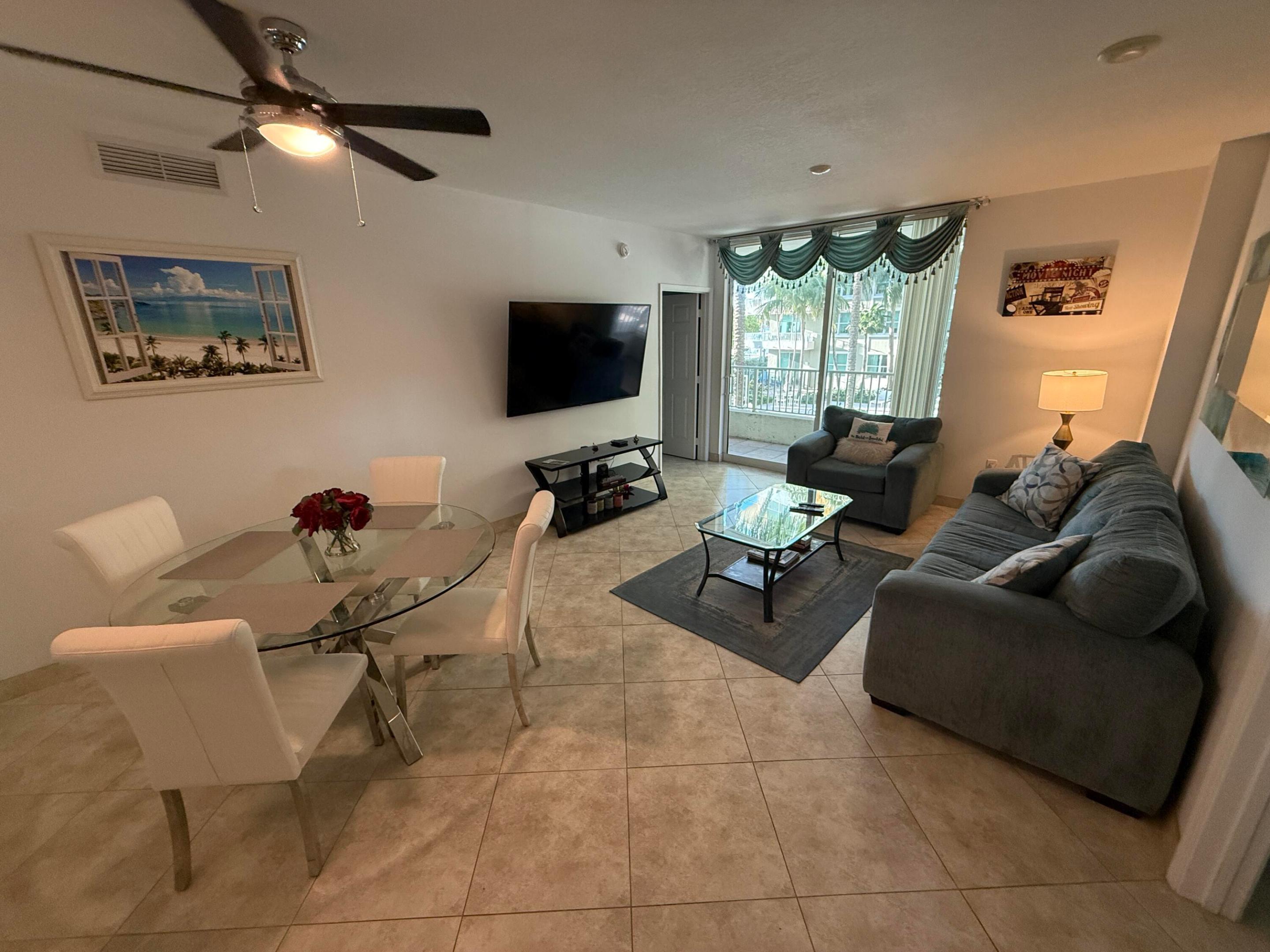 700 E Boynton Beach Boulevard 203 Property Photo 3