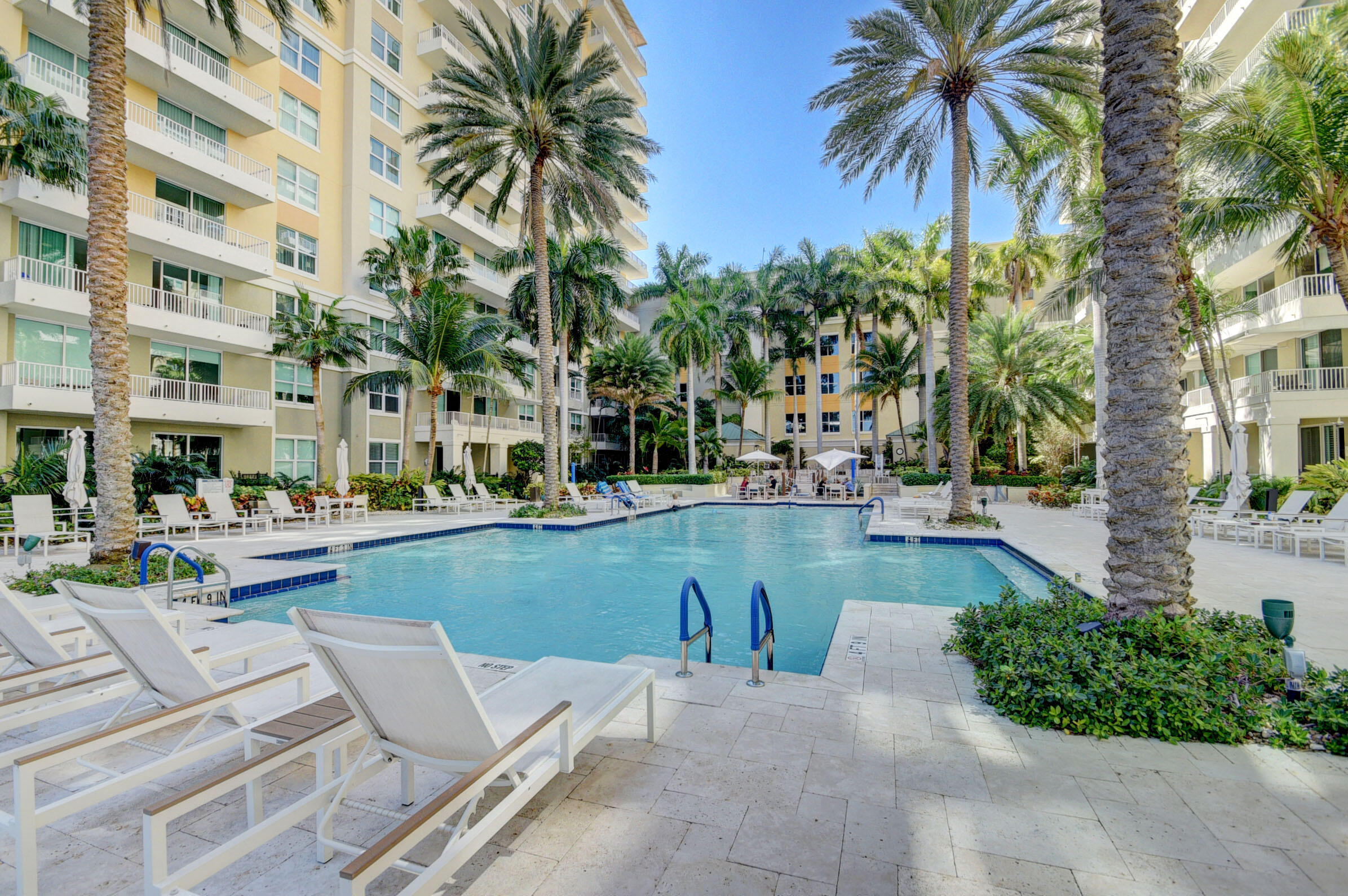 700 E Boynton Beach Boulevard 203 Property Photo 24