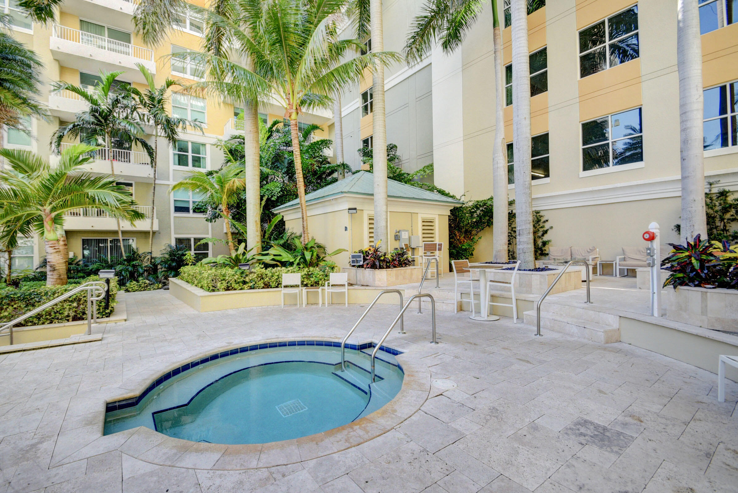 700 E Boynton Beach Boulevard 203 Property Photo 29
