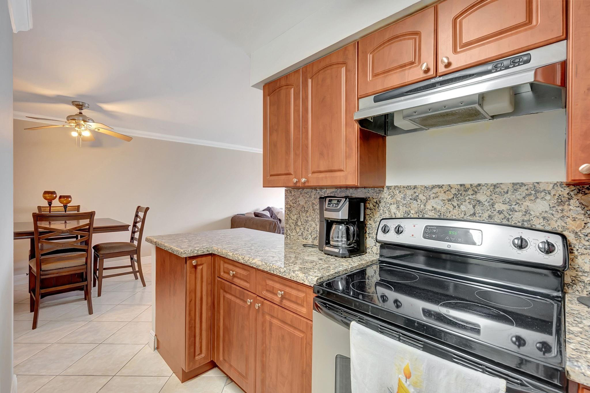 1913 S Ocean Drive 207 Property Photo 18