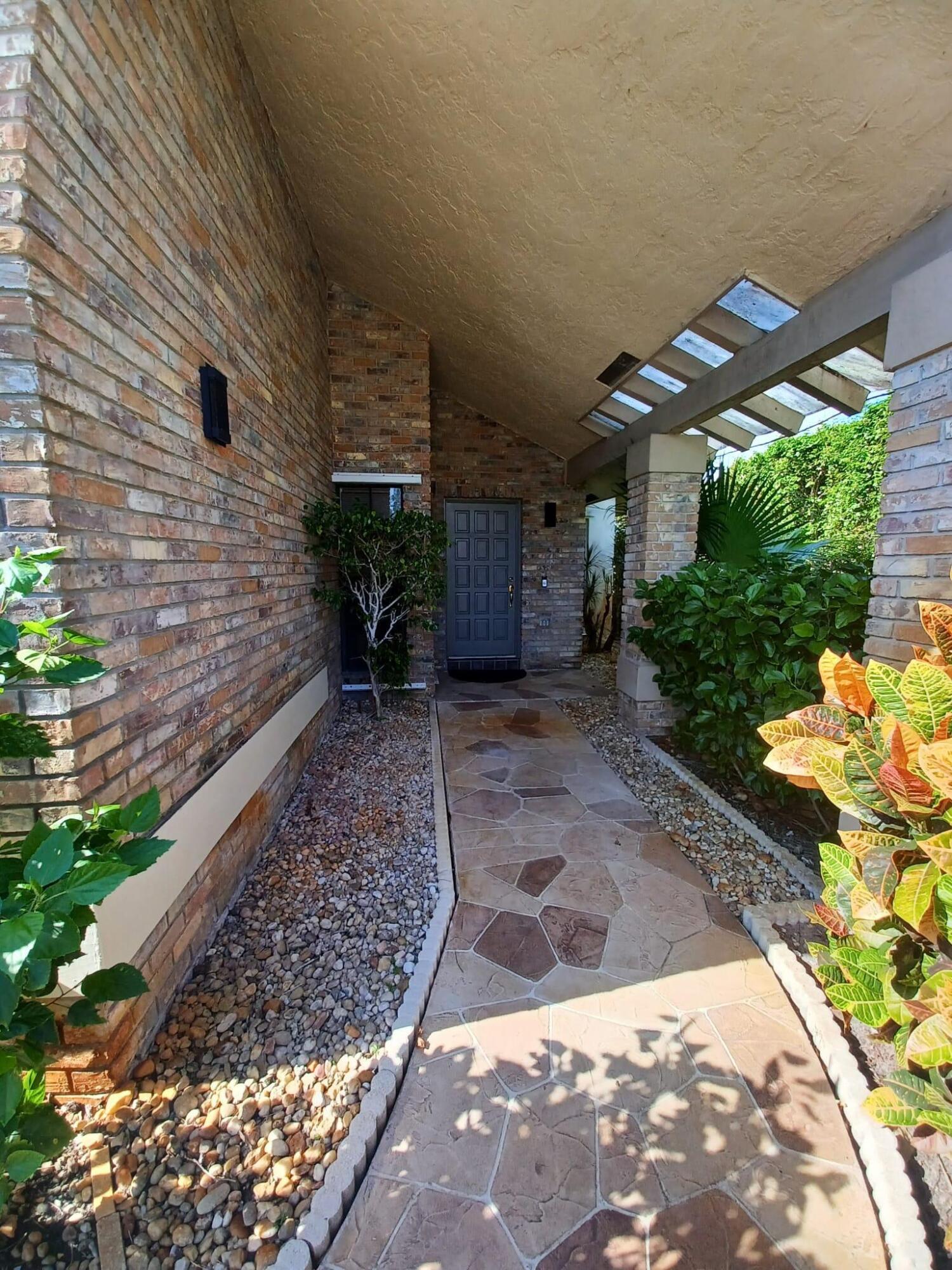 10544 Fenway Place Property Photo 8