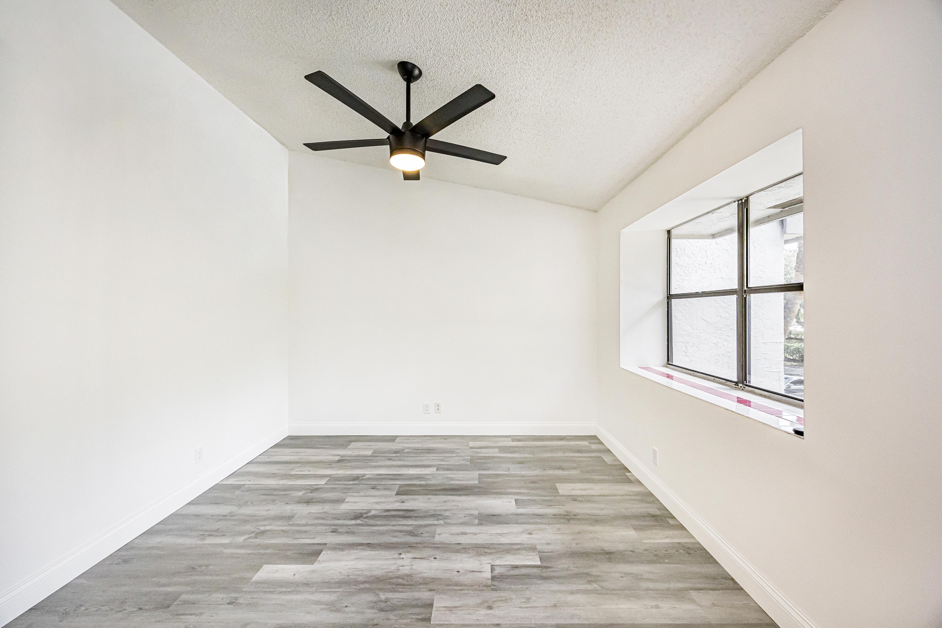 3335 Carambola Circle S Property Photo 14