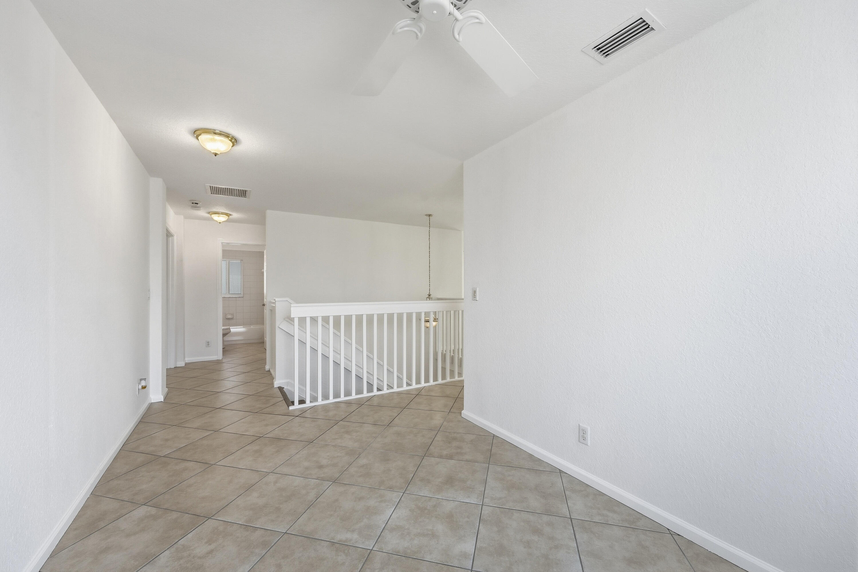 1275 Rosegate Boulevard Property Photo 15