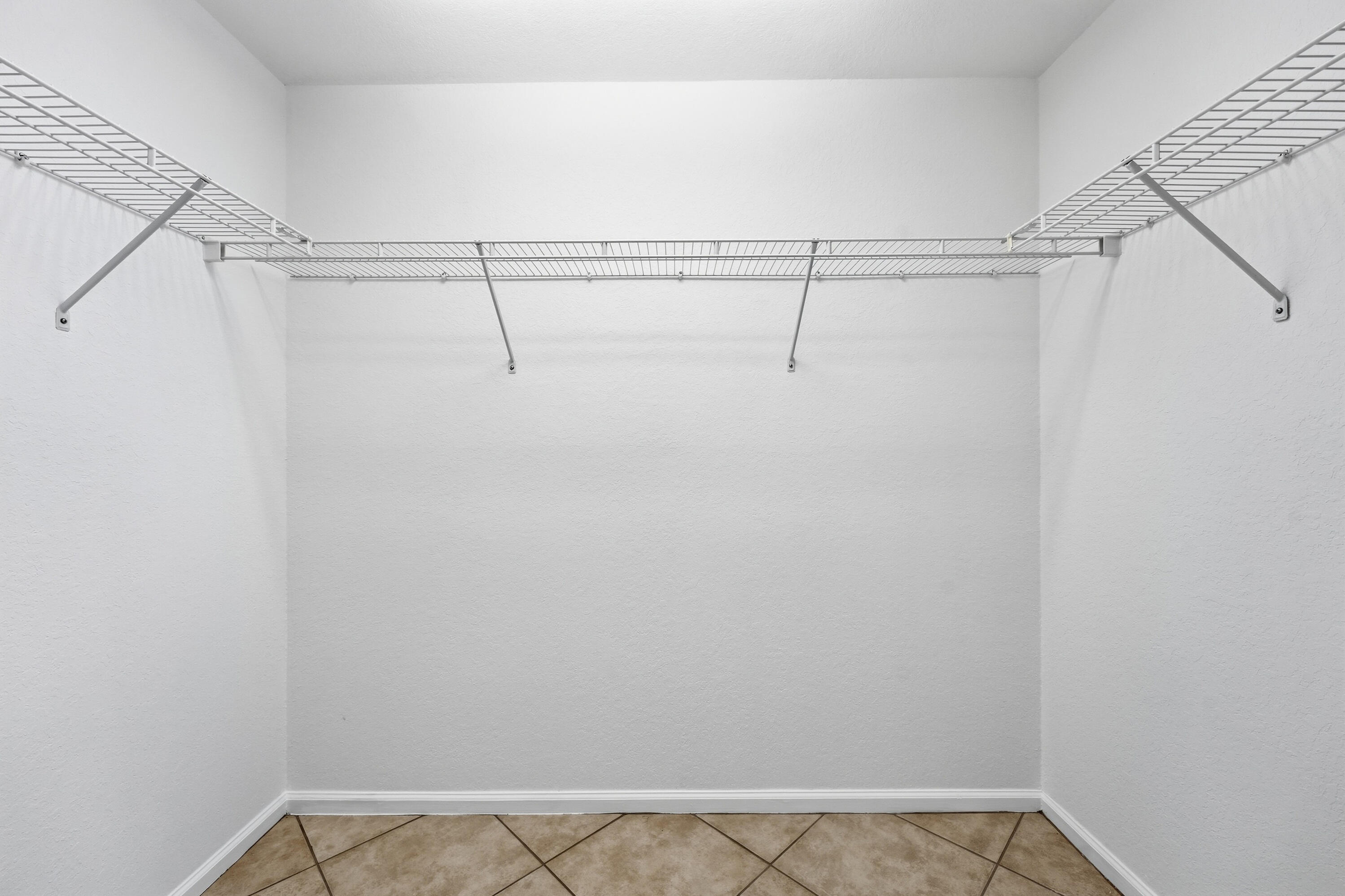 1275 Rosegate Boulevard Property Photo 22