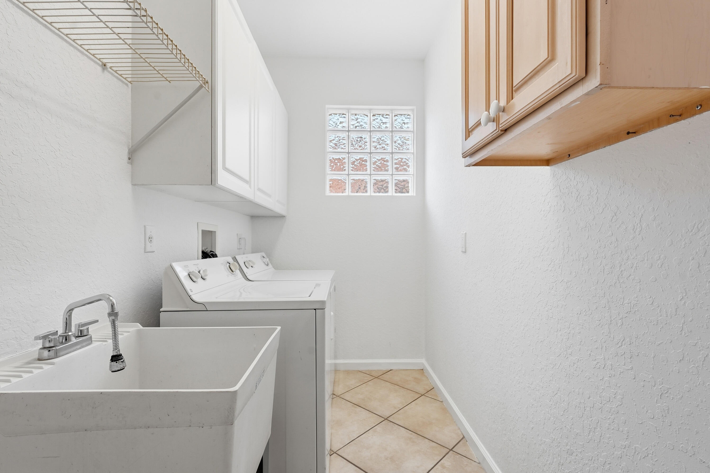 1275 Rosegate Boulevard Property Photo 35