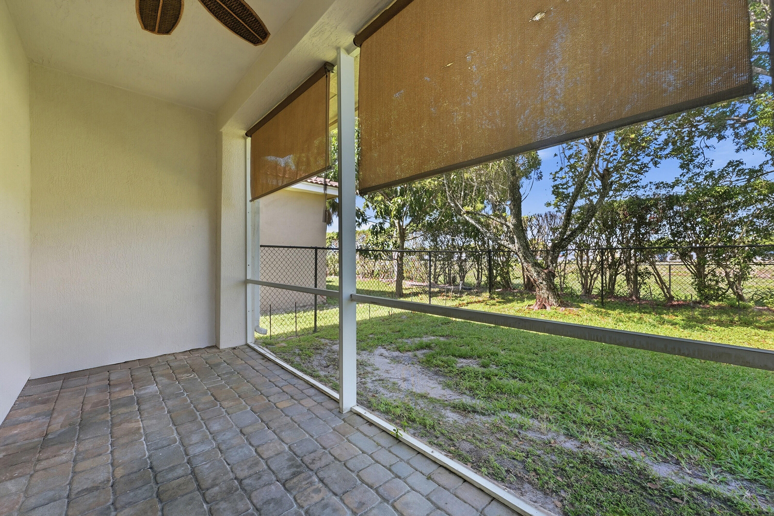 1275 Rosegate Boulevard Property Photo 37