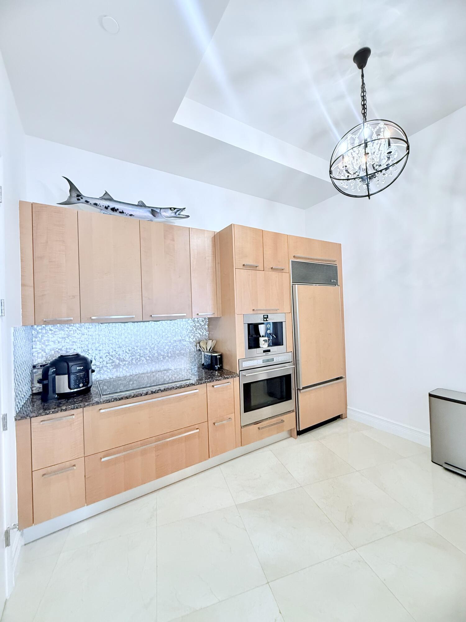 15811 Collins Avenue Ph4307 Property Photo 6