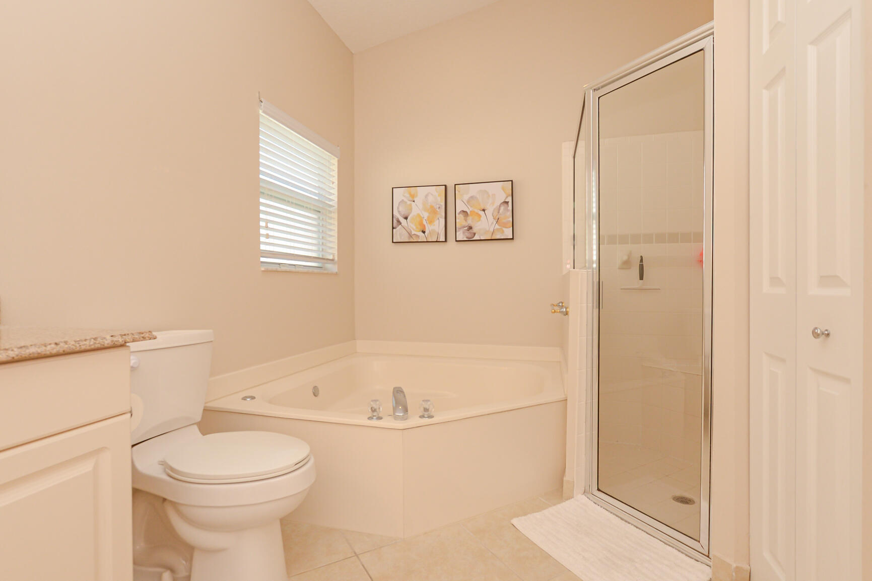 421 Nw Sunview Way Property Photo 25