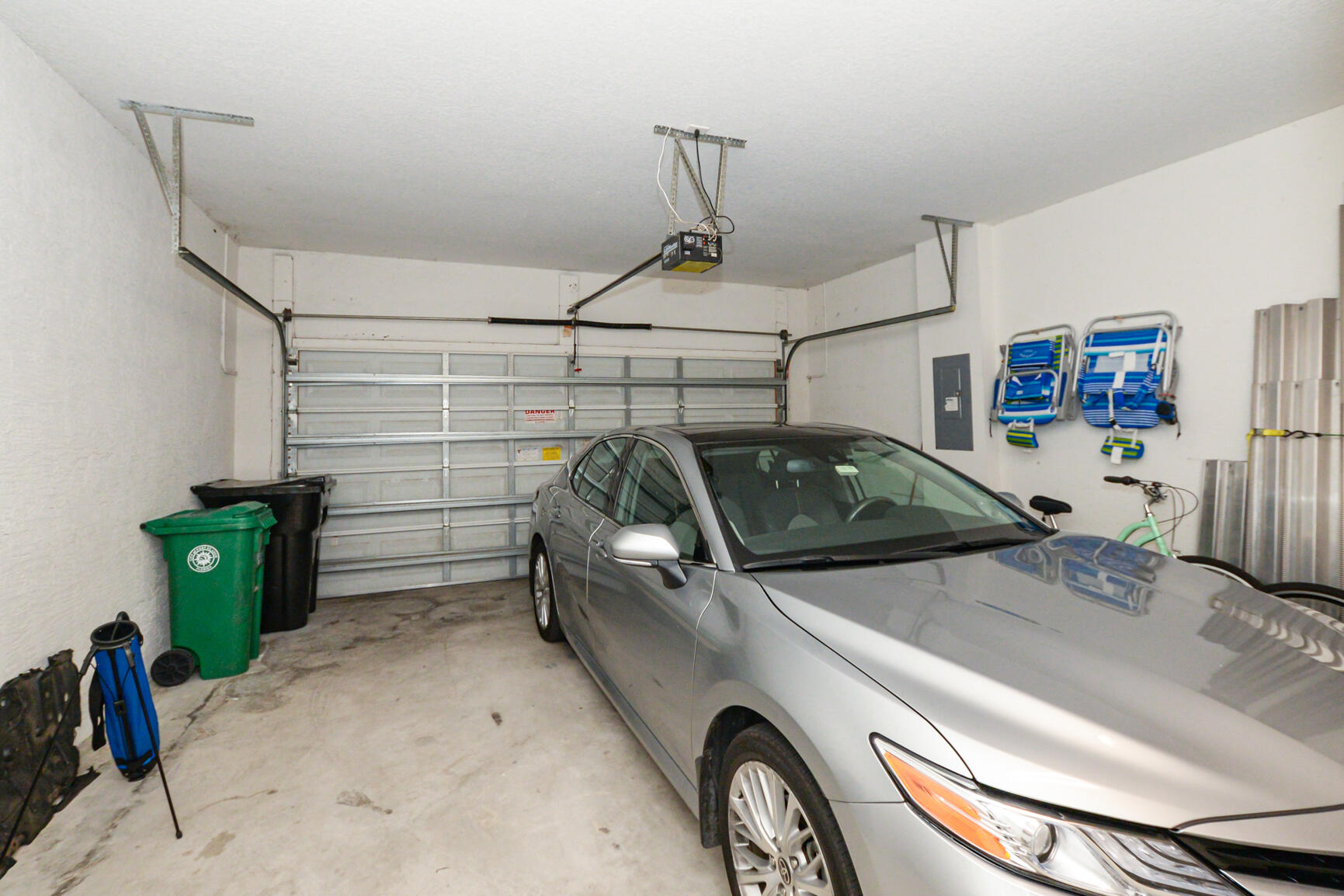 421 Nw Sunview Way Property Photo 33