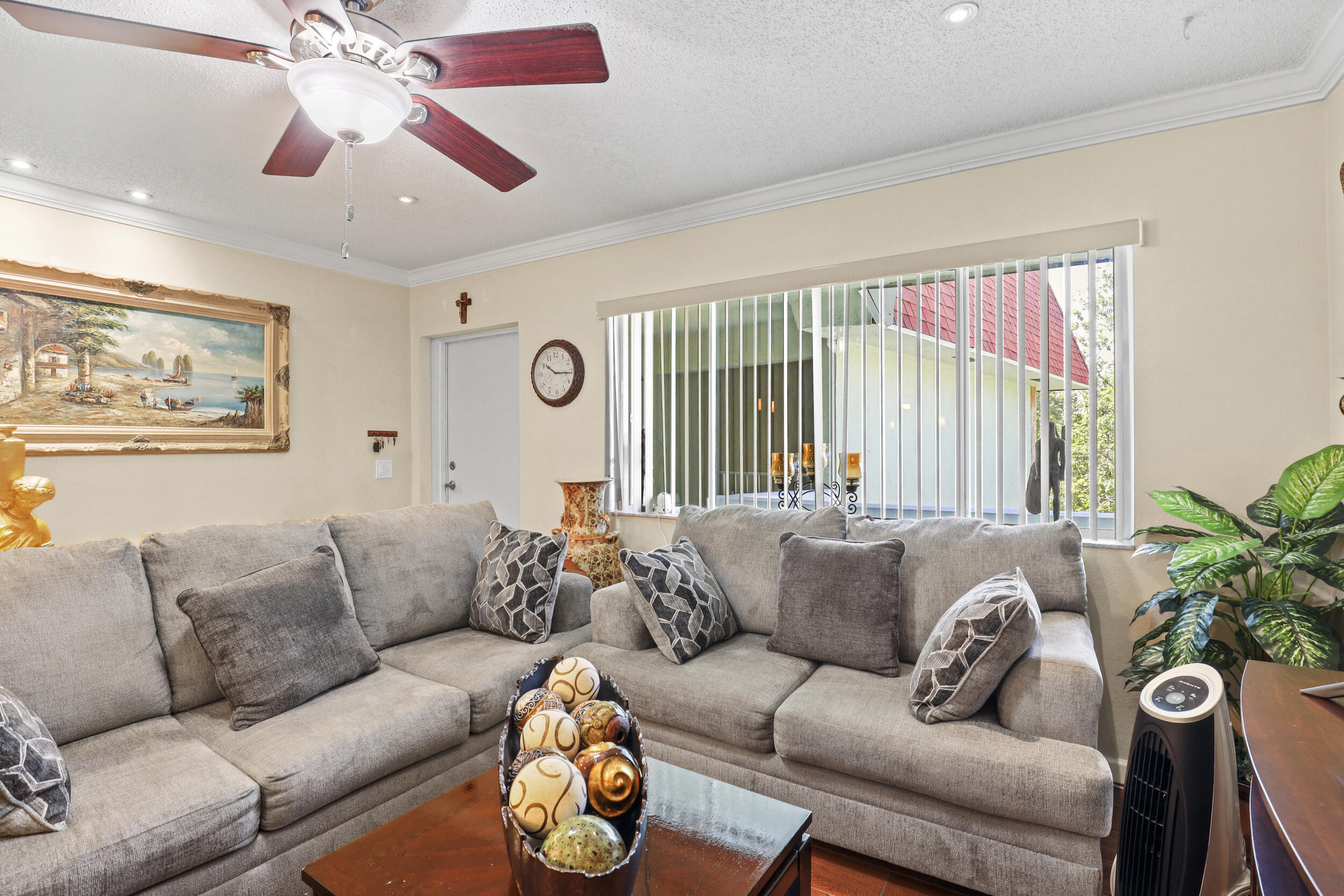 3100 Springdale Boulevard 308 Property Photo 4