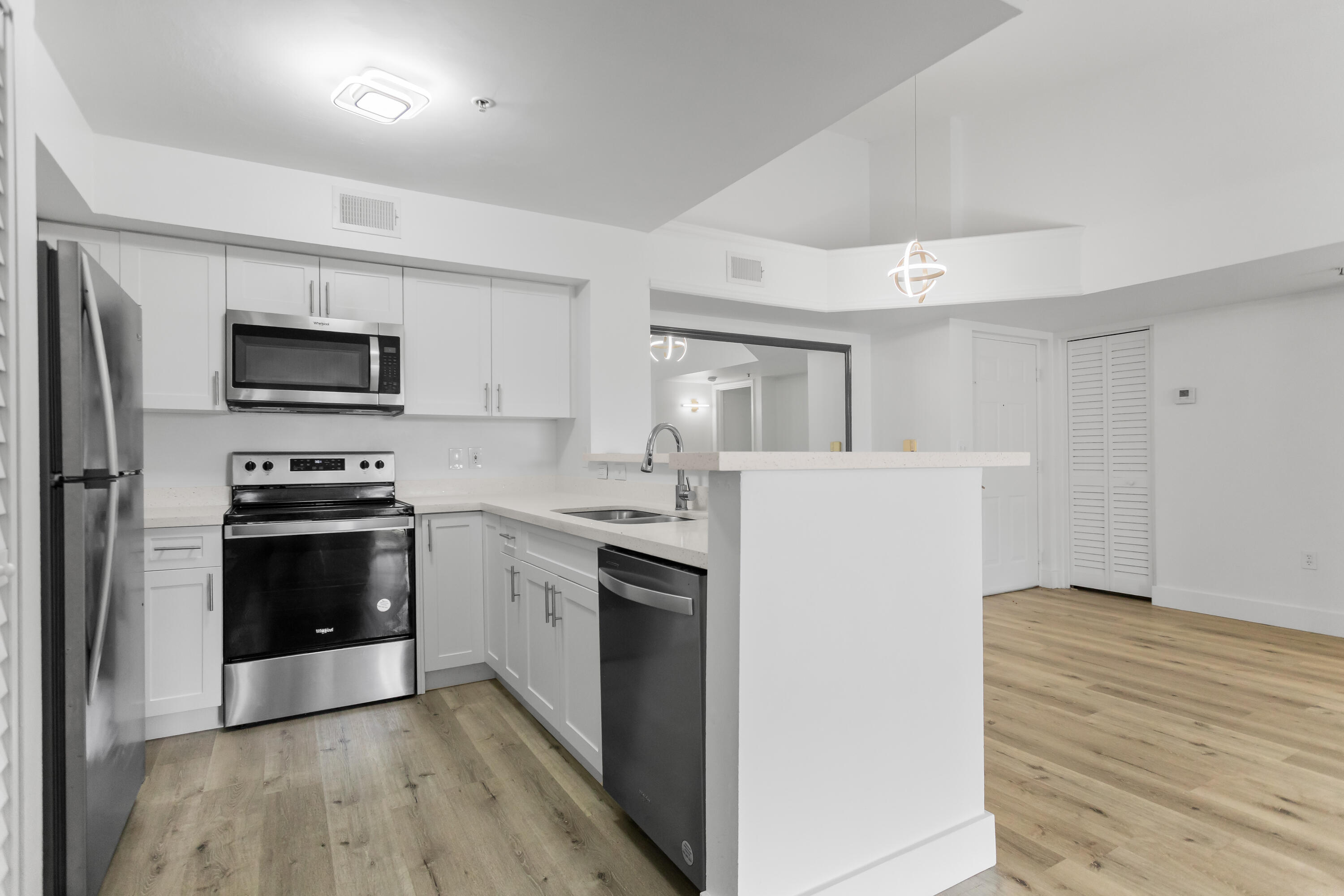 2113 Renaissance Boulevard 306 Property Photo 1