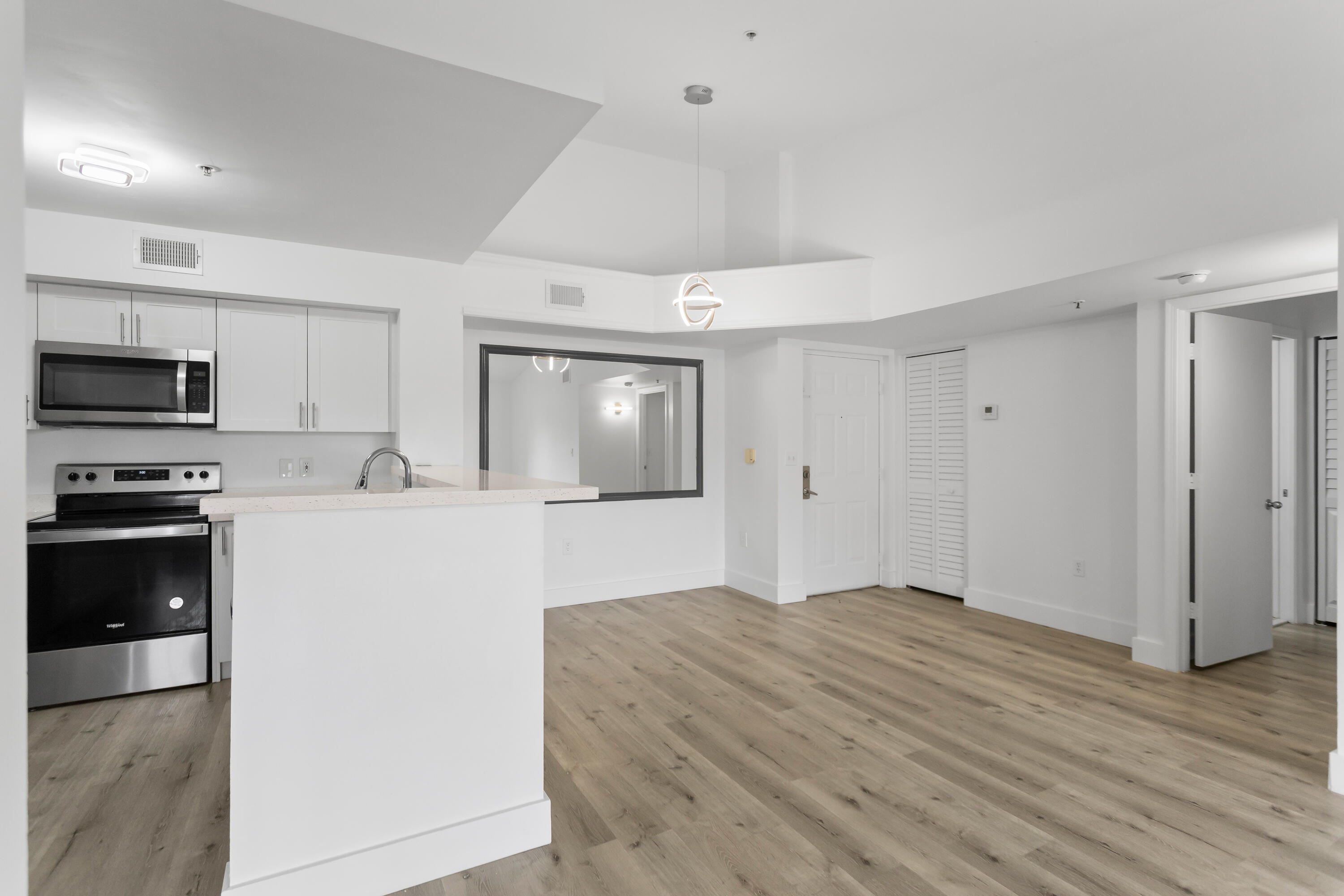 2113 Renaissance Boulevard 306 Property Photo 10