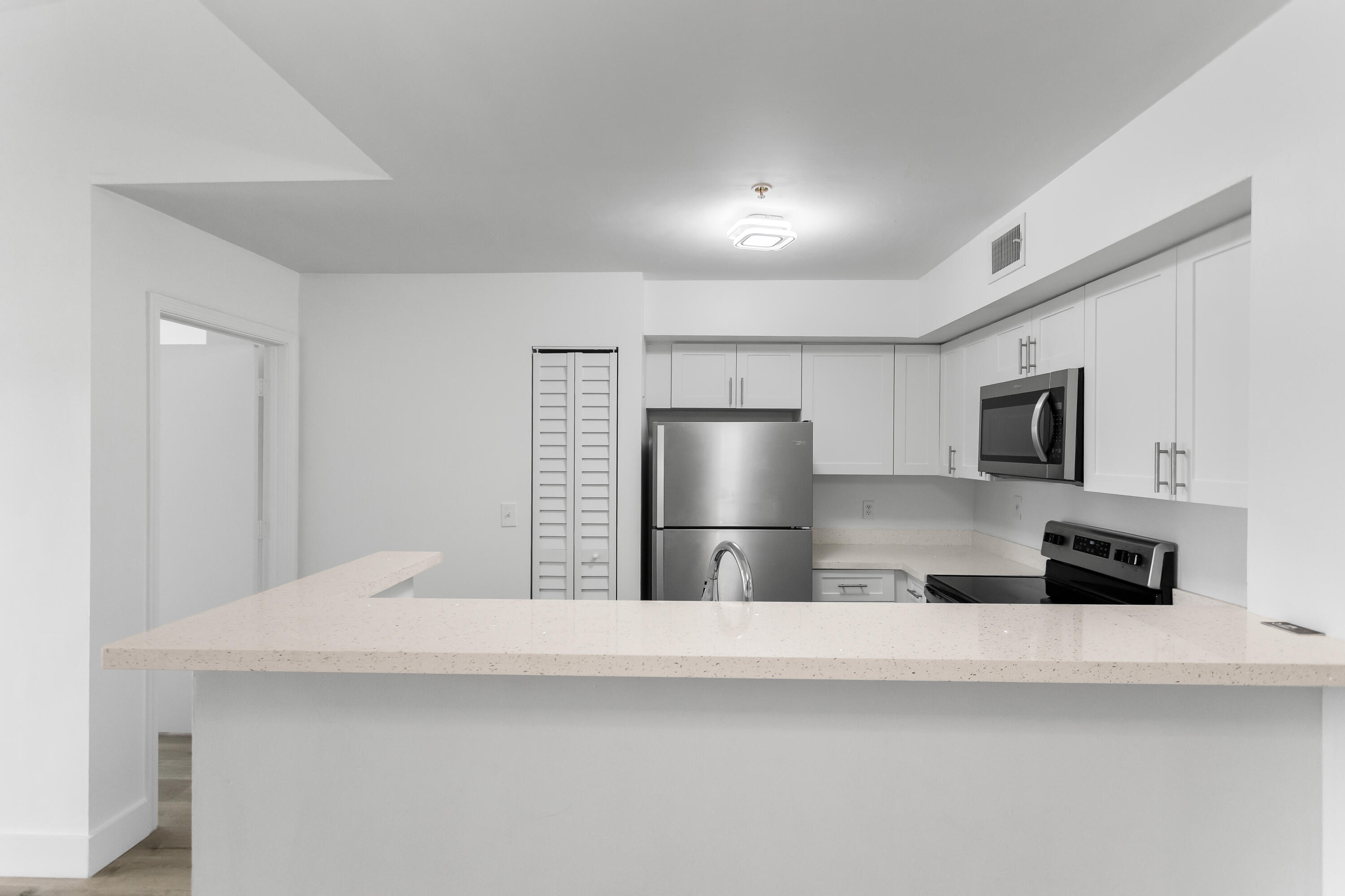 2113 Renaissance Boulevard 306 Property Photo 14
