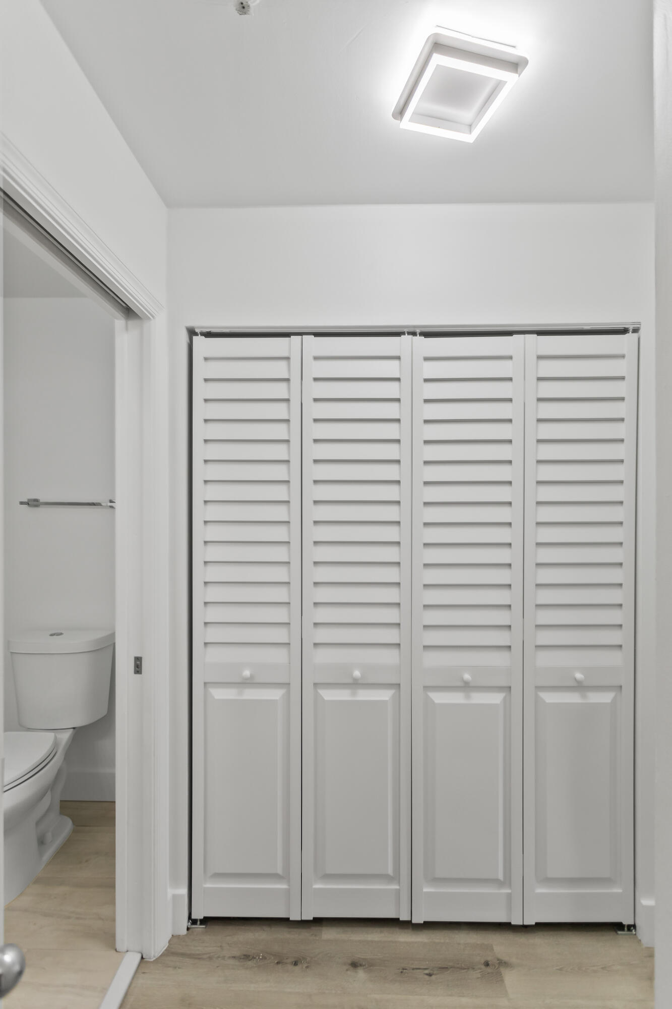 2113 Renaissance Boulevard 306 Property Photo 20