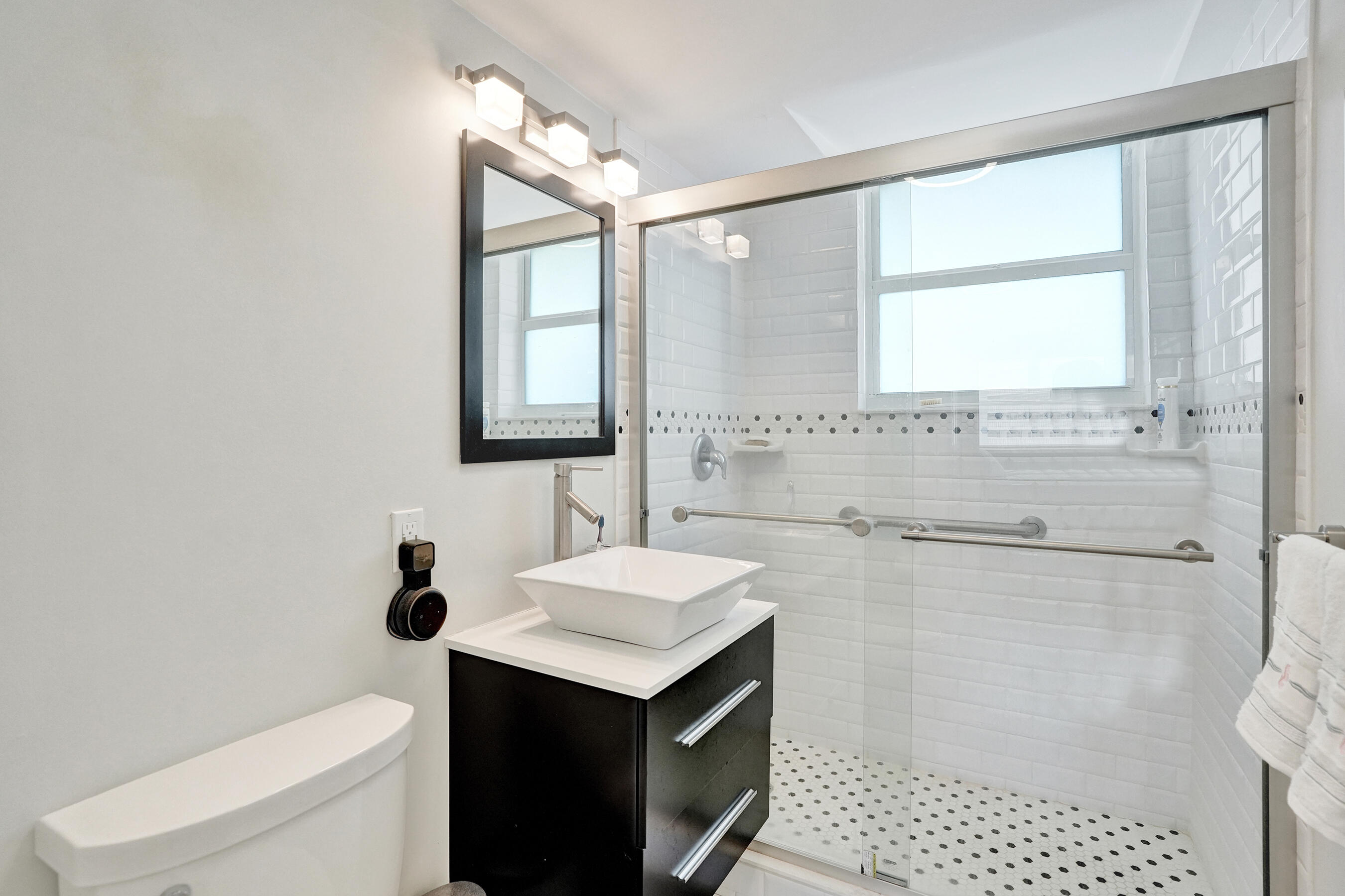 1920 S Ocean Drive 1504 Property Photo 23