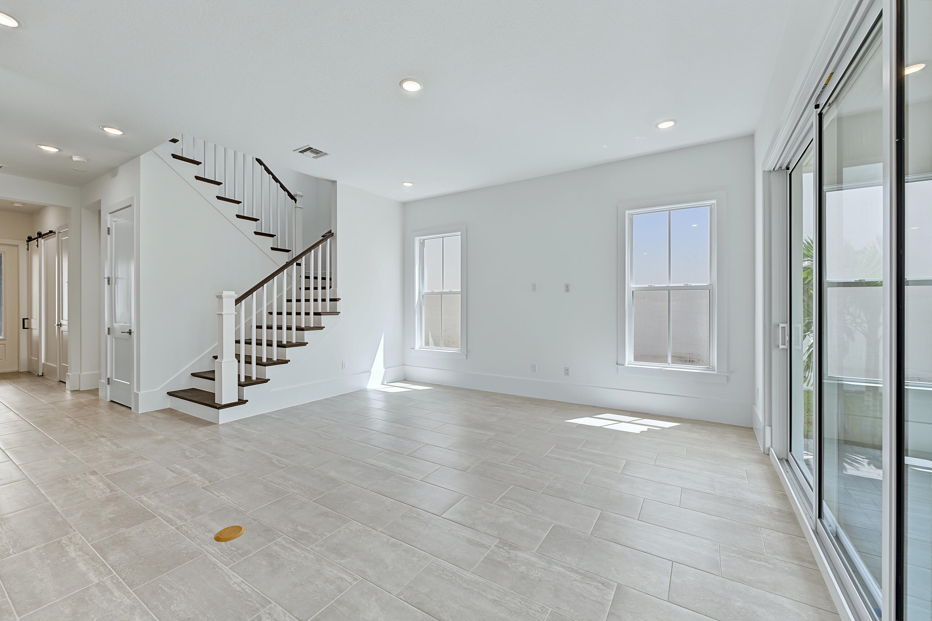 138 Parkside Way 10 Property Photo 15