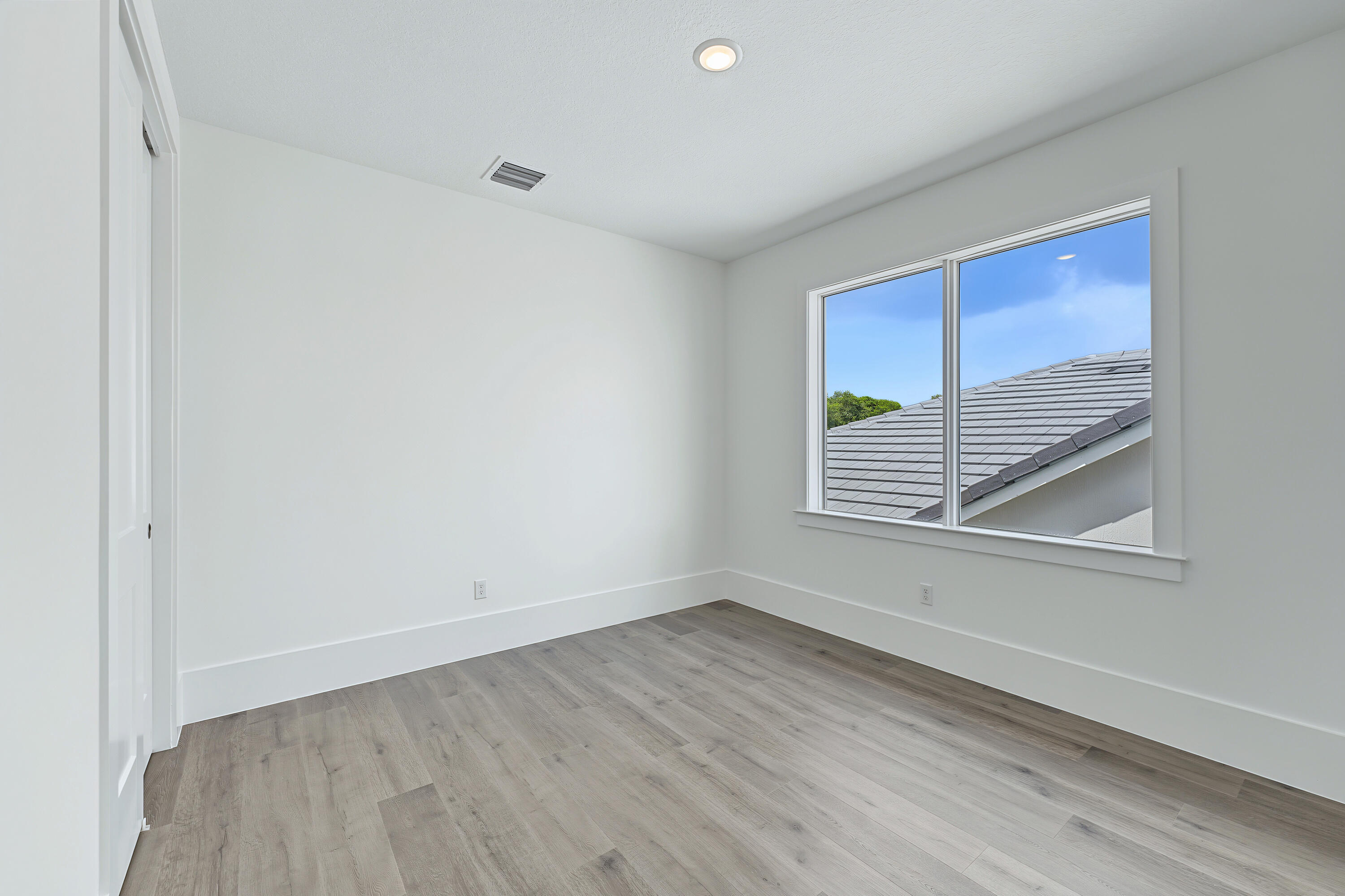 138 Parkside Way 10 Property Photo 18
